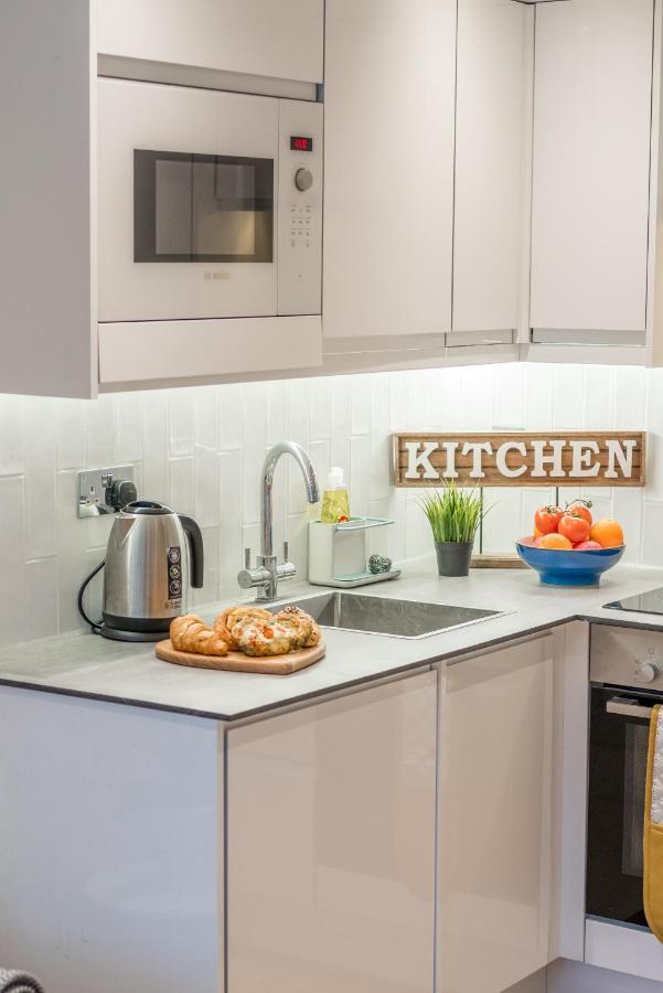 Westfield Apartment 2 Bedroom Near Notting Hill Лондон Екстериор снимка
