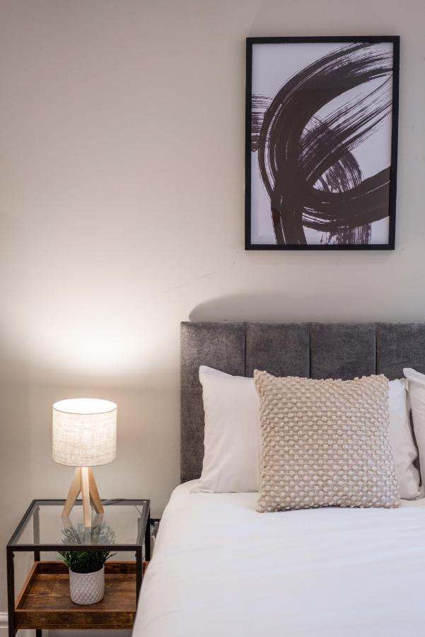 Westfield Apartment 2 Bedroom Near Notting Hill Лондон Екстериор снимка