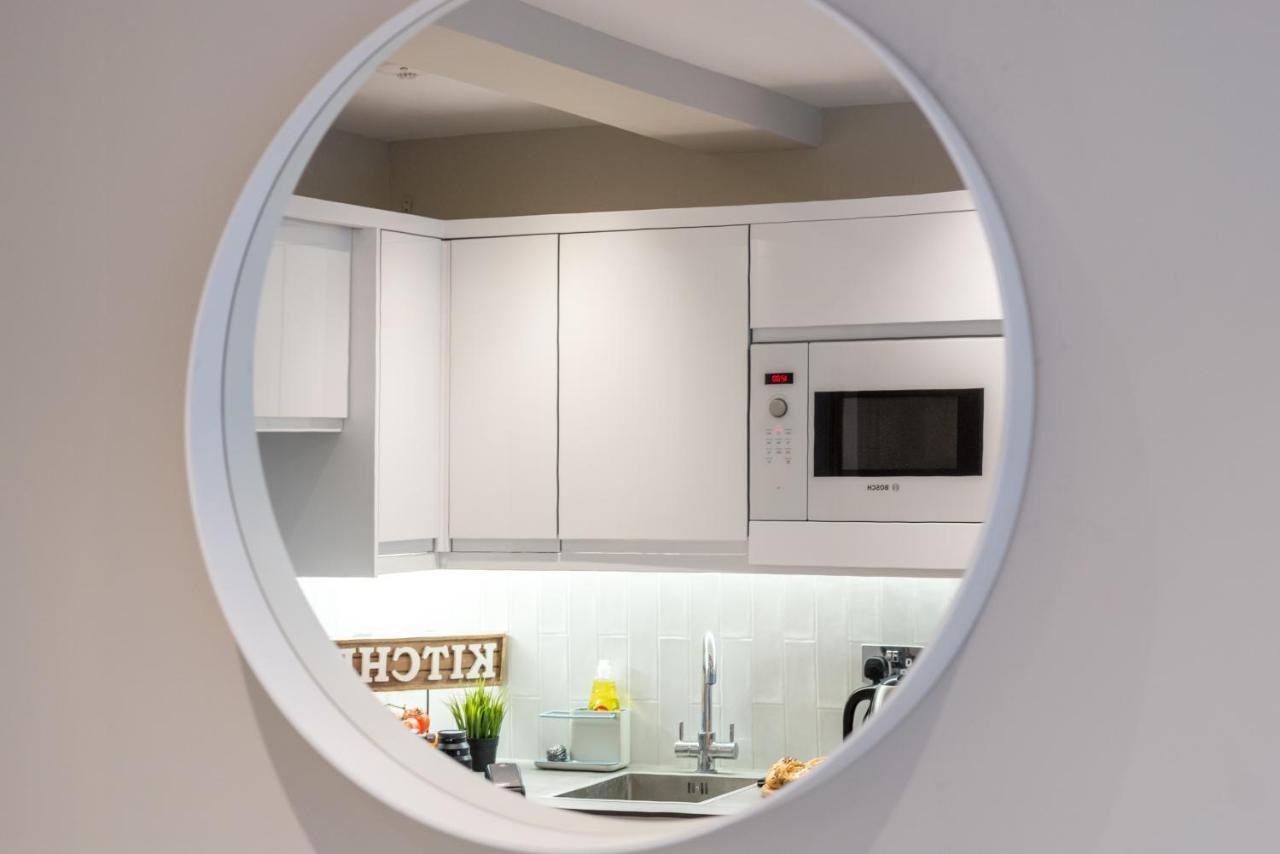 Westfield Apartment 2 Bedroom Near Notting Hill Лондон Екстериор снимка